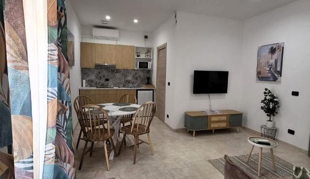 Elevin apartments