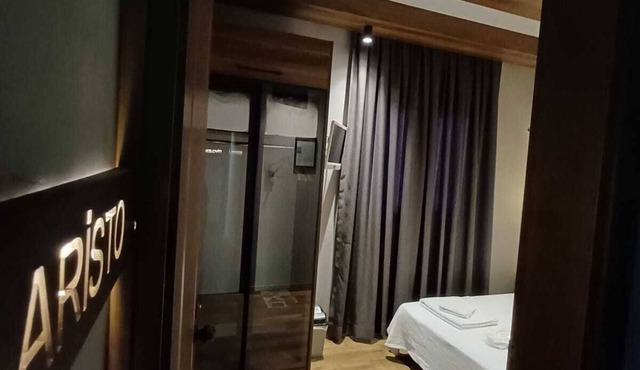 Elia Otel Urla