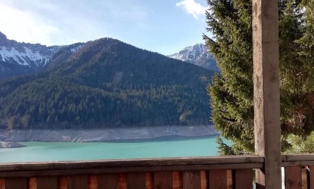 Elison-on the lake B&B