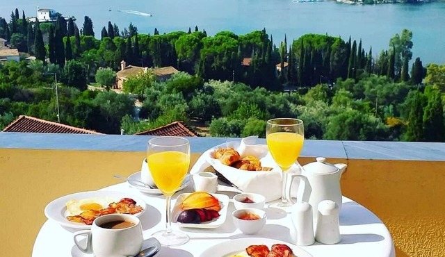 Elite Corfu - Adults Friendly