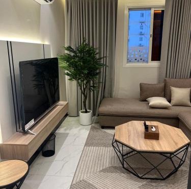 Elite House