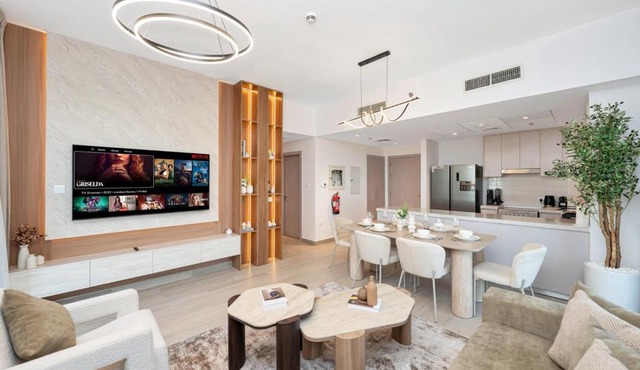 Elite Nest - Upscale 4BR with PS5 Lounge - Formula 1 and Ferrari World