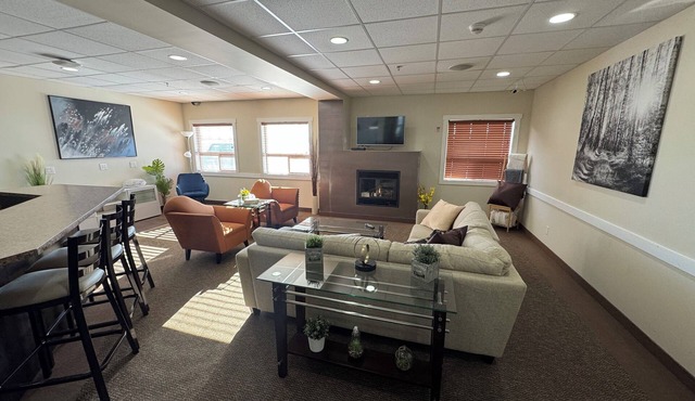 Elk Island Studios – Lamont