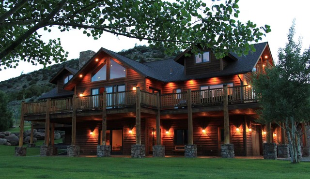 Elk Run Ranch…Come enjoy the breath taking views of Paradise Valley & YNP
