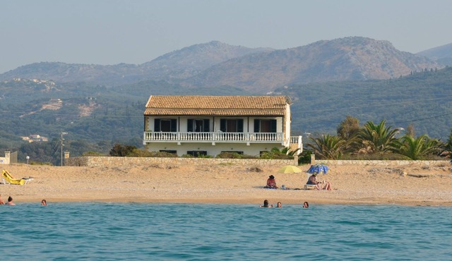 Elli Beach Apartments and Studios