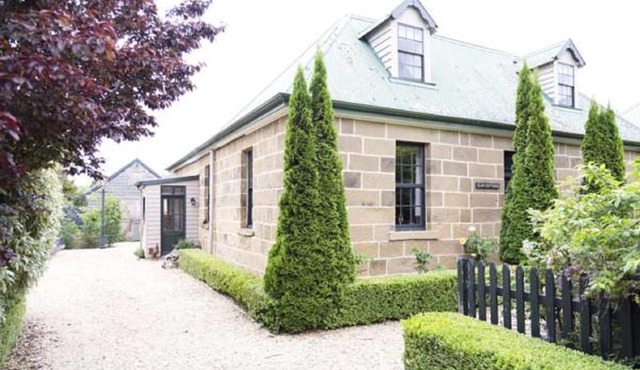 Elm Cottage Barn
