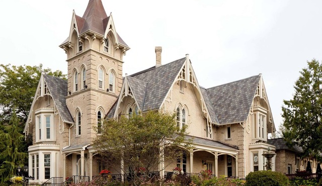 Elm Hurst Inn & Spa