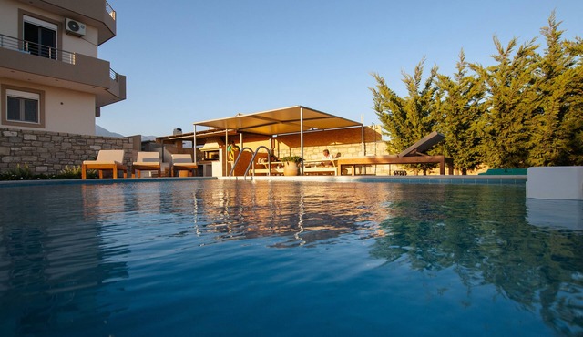 Elpidis Villa