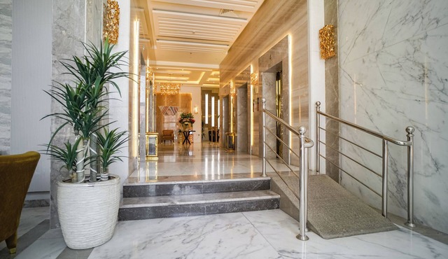 Emaar Legend