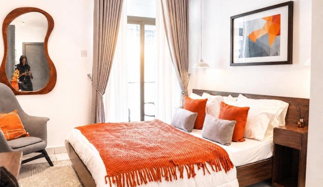 EMBASSY - Sky Suites
