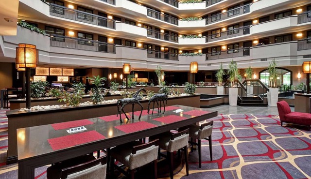 Embassy Suites by Hilton Dulles Airport