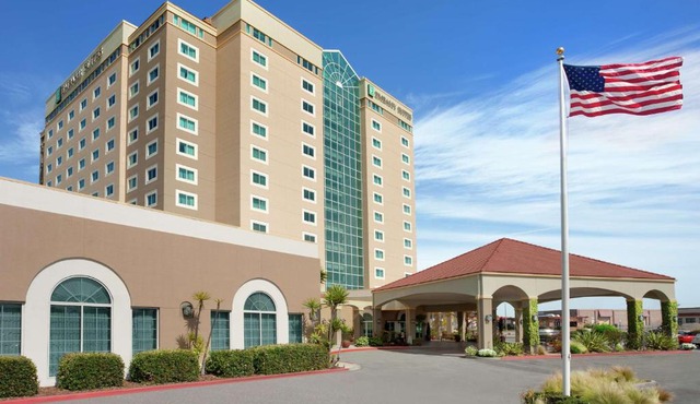 Embassy Suites by Hilton Monterey Bay Seaside