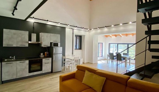 Emerald Apartment
