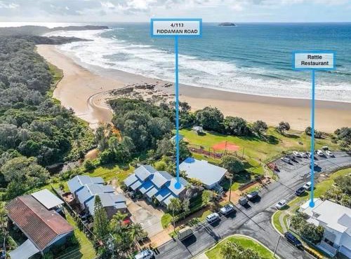 Emerald Break- The Perfect Coastal Escape