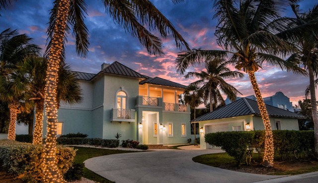 Emerald Escape Vacation Villa