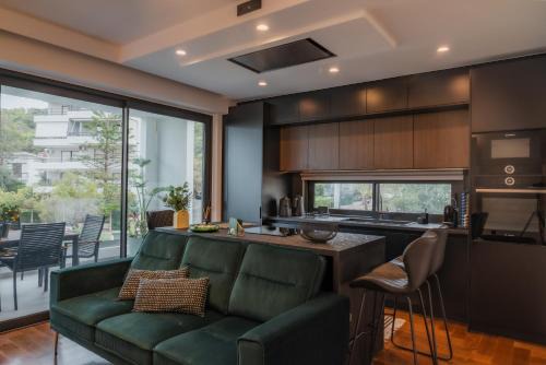 Emerald Stone Apartment Varkiza