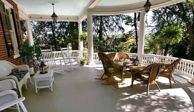 Emig Mansion
