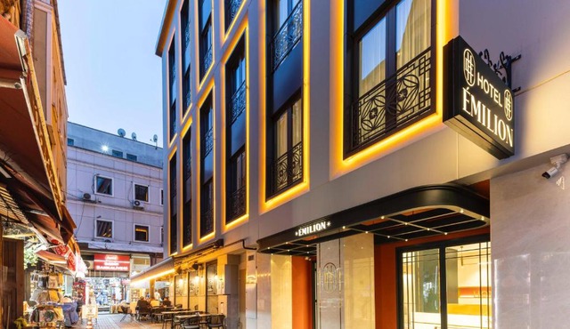 Emilion Hotel