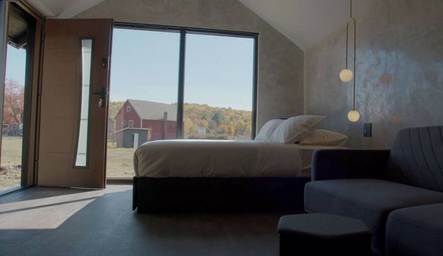 Emrose Luxury Cabins 4