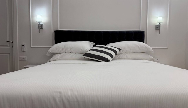Emy Suites