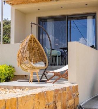 Enalis Studios & Apartments