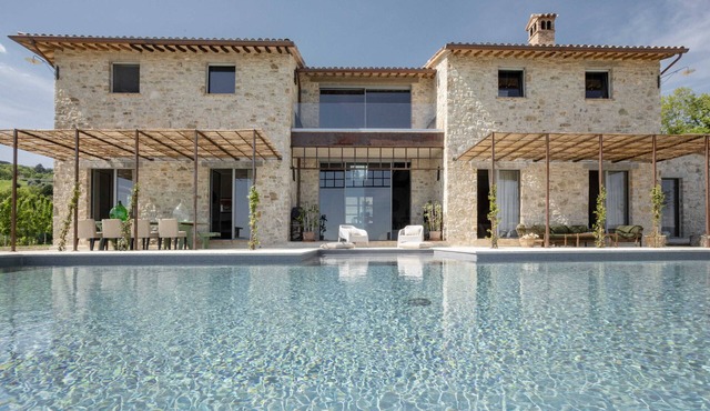 Enchanting Luxury Villa with a view of Todi