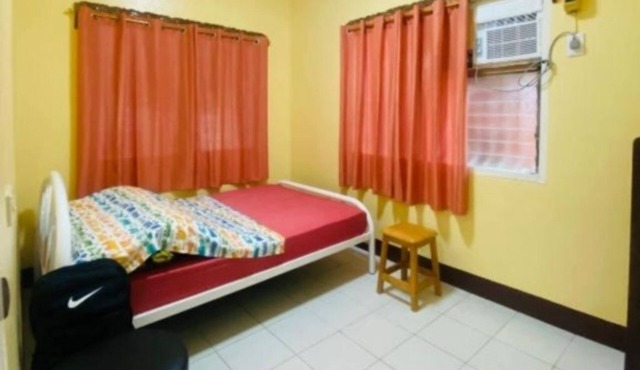 Enchanting 2-bedroom house with AC in Olango Island