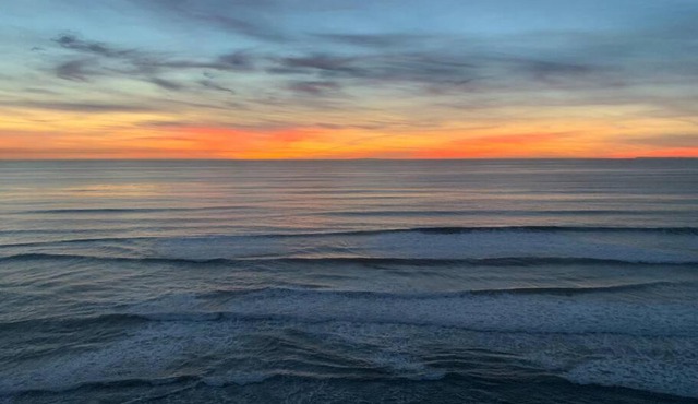Encinitas Gem - Walk to Downtown & Beaches, Hot Tub