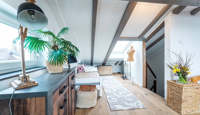 End terraced house with 2 bedrooms, 2 bathrooms, balcony, terraces + garden near Augsburg
