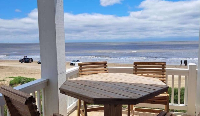 Endless Horizons Beachfront