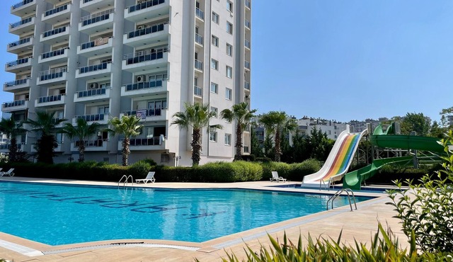 Endless Ocean View Large Apartment with Waterpark
