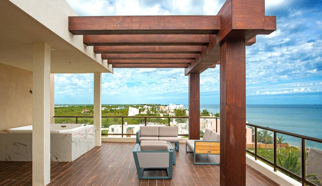 Energy efficient beachfront PH,