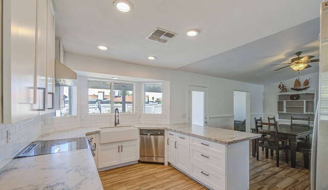 Enjoy a spacious home for relaxing—pet friendly and comfortable!