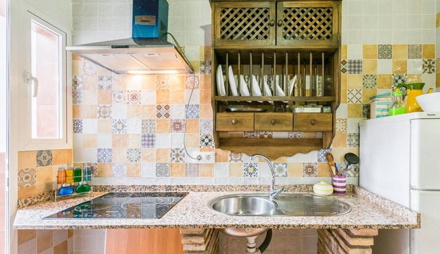 Enjoy a sunny vacation in this Andalusian vacation home in El Centenillo.