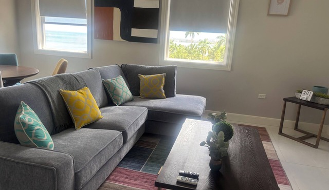 Enjoy and relax! Spacious 2/2, ocean views, gym,& pool, in lovely Montego Bay!