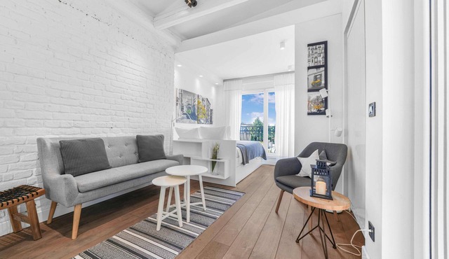 Enjoy B-52 Studio Superior studio in the heart of Belgrade-comfort and privacy