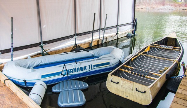 ENJOY ENTIRE WATERFRONT COTTAGE EXPERIENCE!