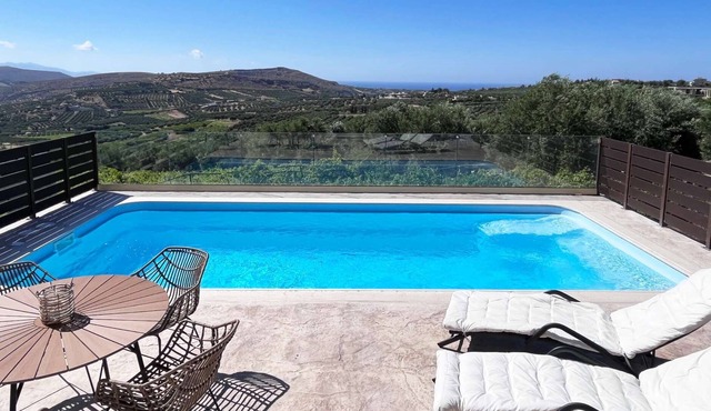 Enjoy Romance and Sunsets at Villa Dionysos
