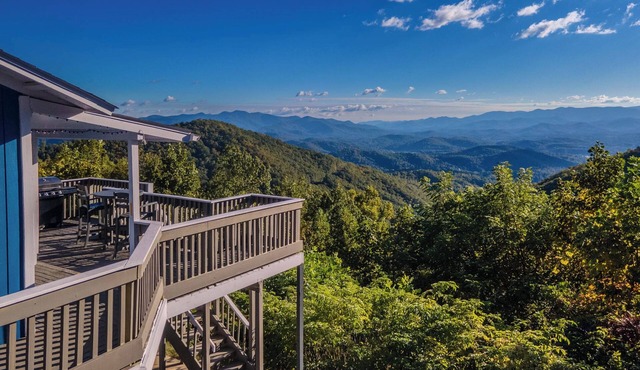 Enjoy spring in the mountains of Franklin, NC! Welcome to Traces of Heaven.