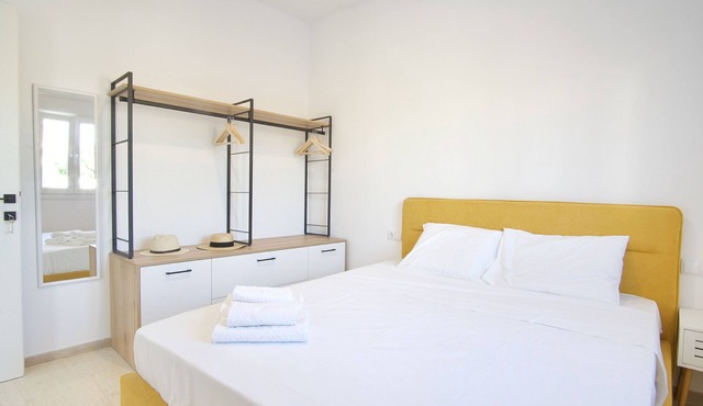 Enjoy the Crete during your holidays in a cozy apartment next to the sandy beach