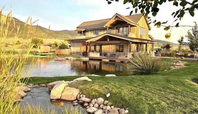 Enjoy Tranquility & Serenity. Barnhouse at Twilight Moon Ranch. Near Park City