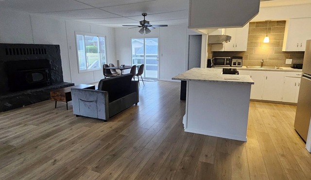 Enjoyable 3-bedroom house with access to the beach