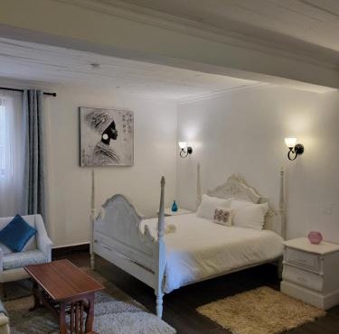Enkishon Suites