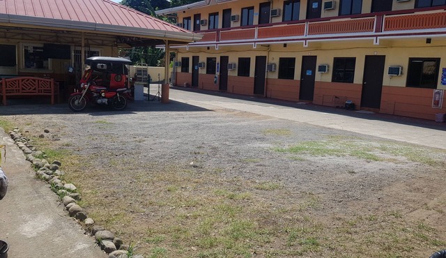 Enriquez Lodge