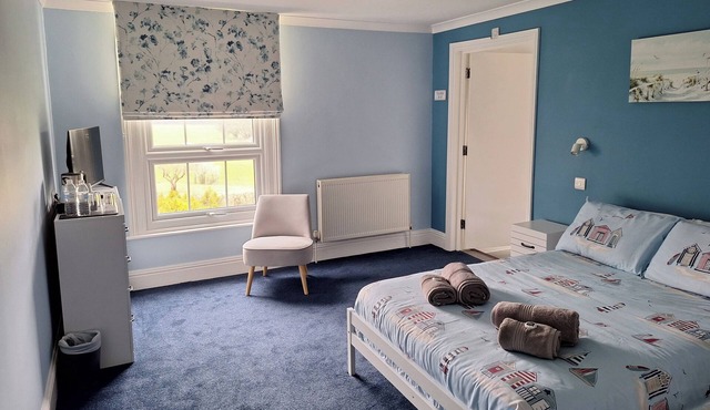 Ensuite Double Room with Countryside Views