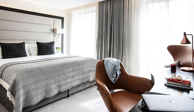 Ensuring a Very Comfortable and Memorable Stay! Four Units, Downtown Location!