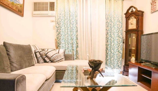 Entire condo in heart of Manila for rental