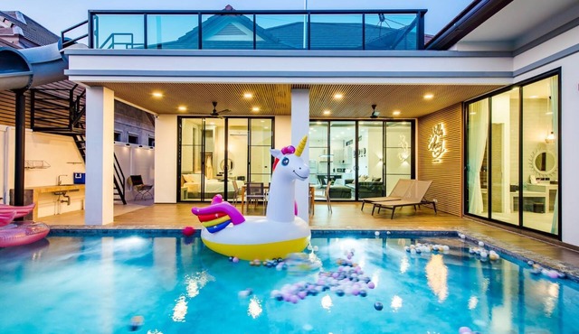Entire luxury pool villa in Huahin & Cha-am