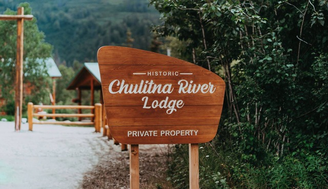 Entire Property Historic Chulitna River Lodge