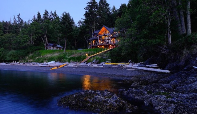Entire property: Main House, Bunk House (separate) & Guest House (separate)